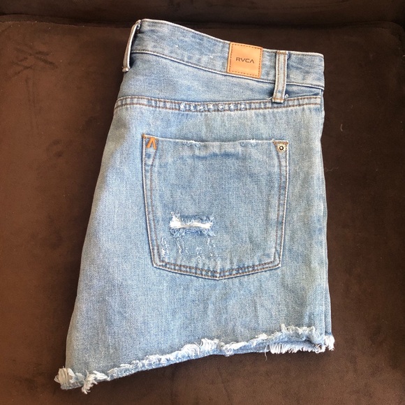 RVCA Pants - RVCA - Boyfriend Jean Shorts